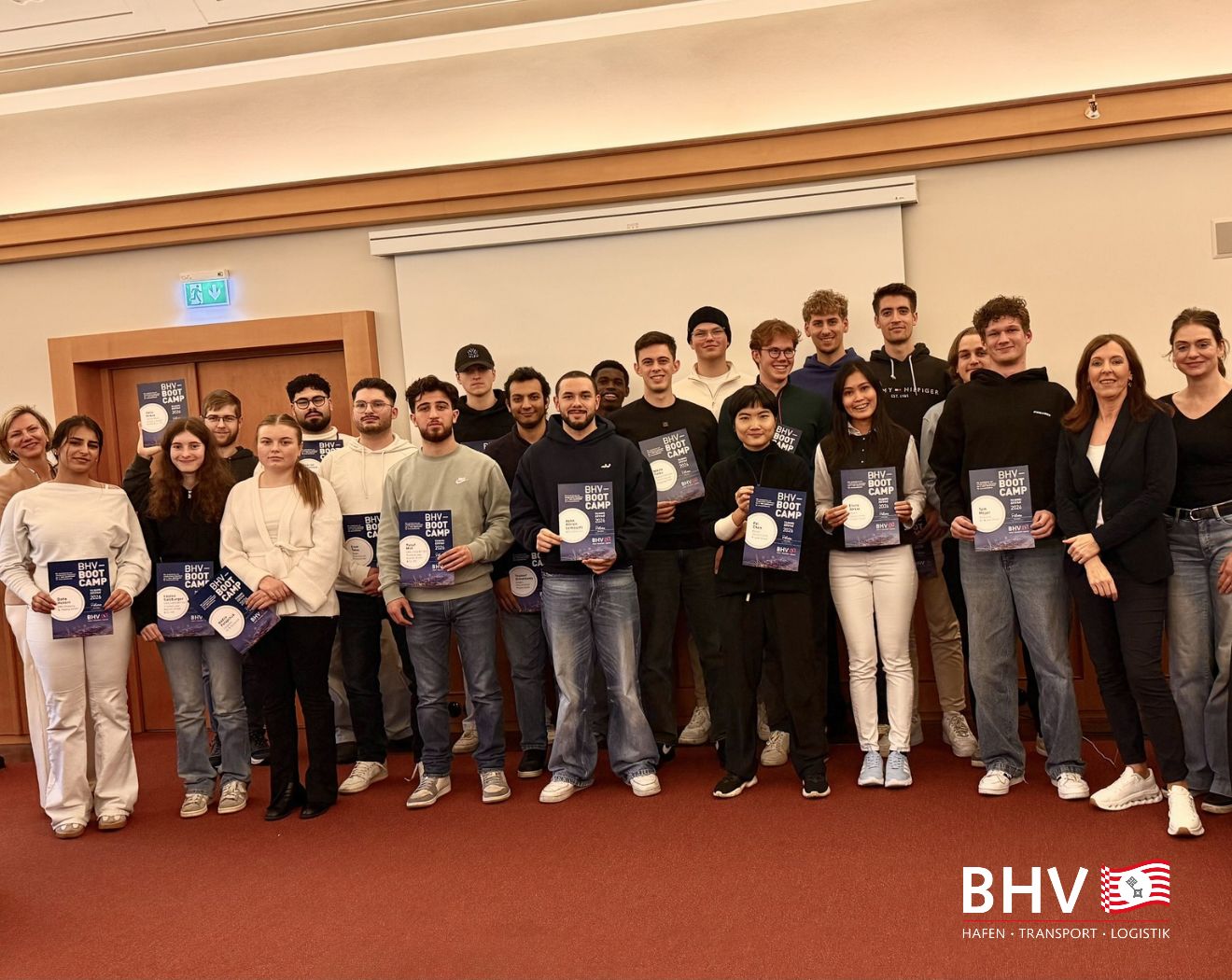 BHV-BOOTCAMP: DREI TAGE MIT JEDER MENGE HAFEN- UND LOGISTIKFEELING